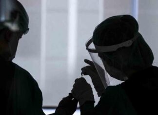 Japan Develops Glowing Masks To Detect Coronavirus